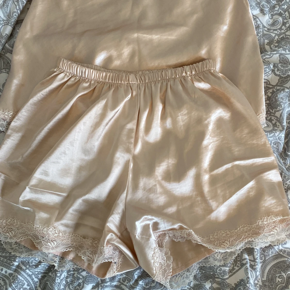 Satin pyjamas  - 91