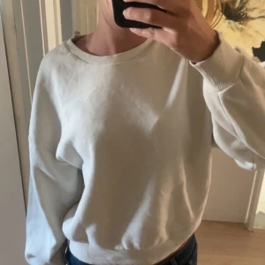 Tröja  - En fin tröja o mysig tröja💕