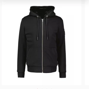Moose knuckles  - Moose knuckels jacka säljes, (Snabb deal) fraktar och mötts Sthlm, Storlek (s)  Svart, guld märke och dragkedja (Som ny)  Köpt för 4500 säljs för 3000 men kan gå ner vid snabbaffär Privat för mer bilder  Kvitto finns!! (Äkta)