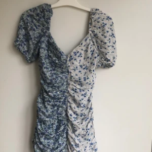 Fin klänning  - Fint skick 