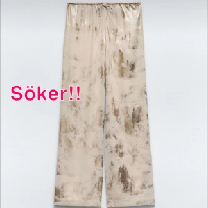 Söker dessa i stl XS eller S😇 - Skriv gärna om ni skulle kunna tänka er att sälja!💞