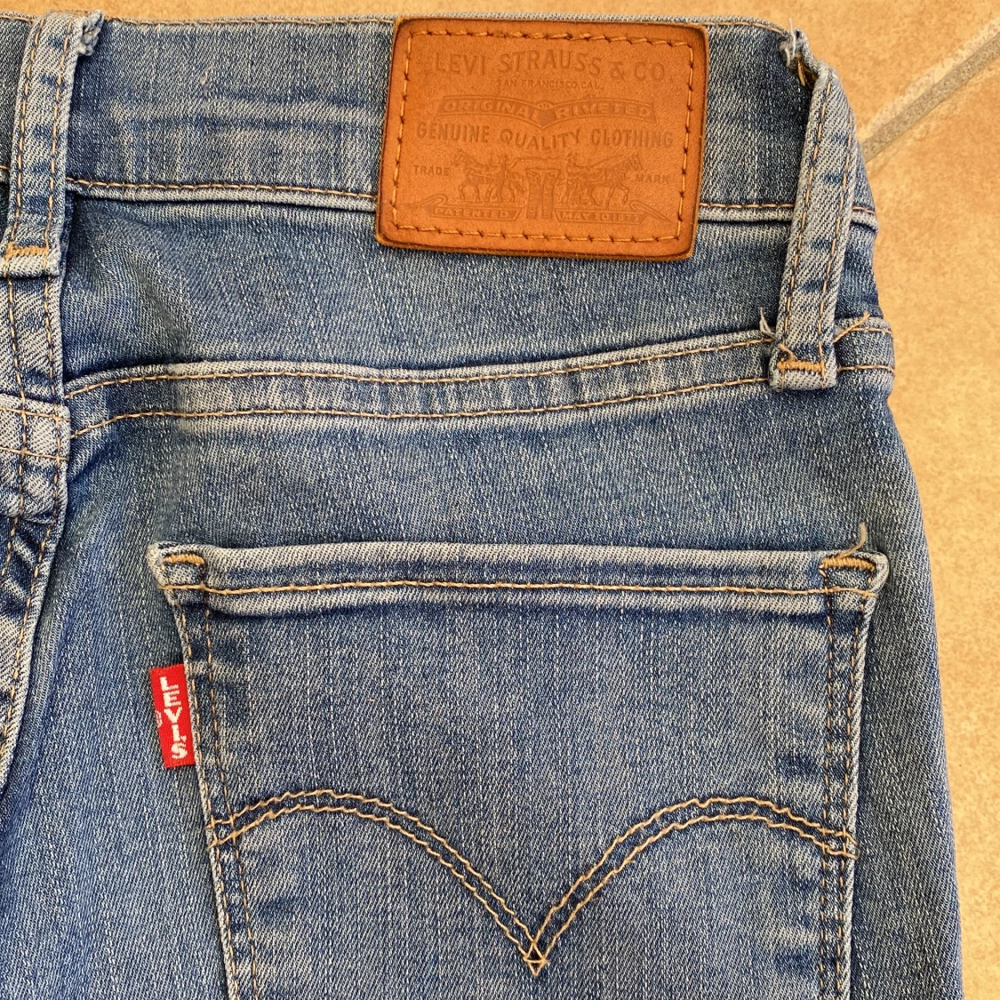 Levis jeans  - 91