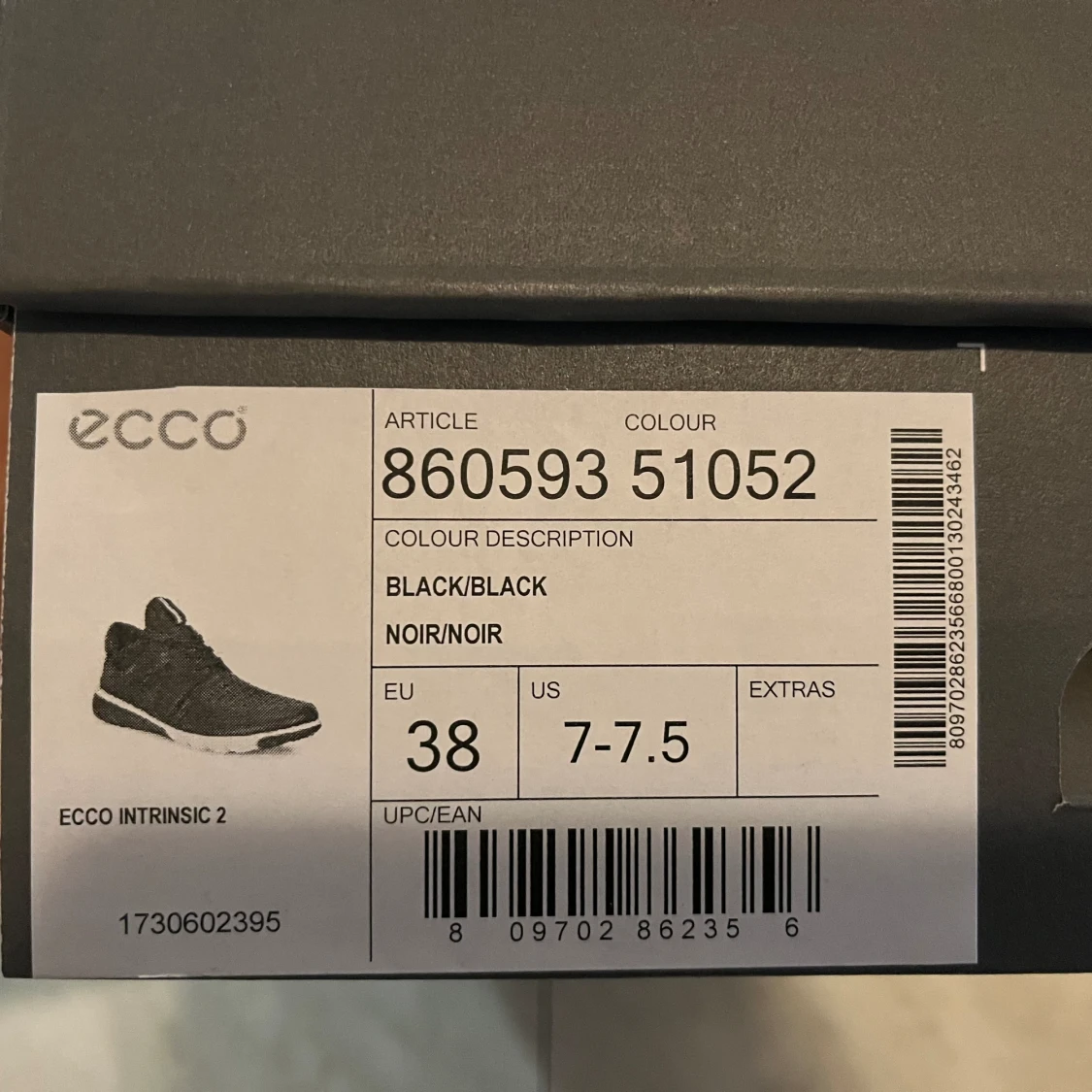 Black leather sneakers from Ecco - 93