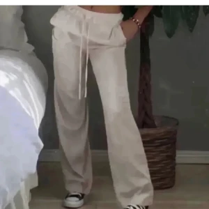 Linnebyxor - Snygga linnebyxor som tyvärr inte kommer till användning