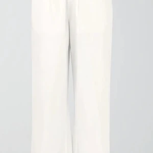 Gina linne byxor  - Säljer mina fina linnebyxor från Gina i storlek 158/164 utan skador och dom är som nya.💕