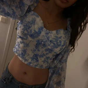 Söt sommar topp - Jätte fin sommar topp som är helt ny och köpt utomlands