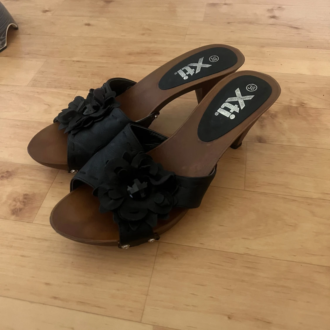 Super söta klackar me blommor