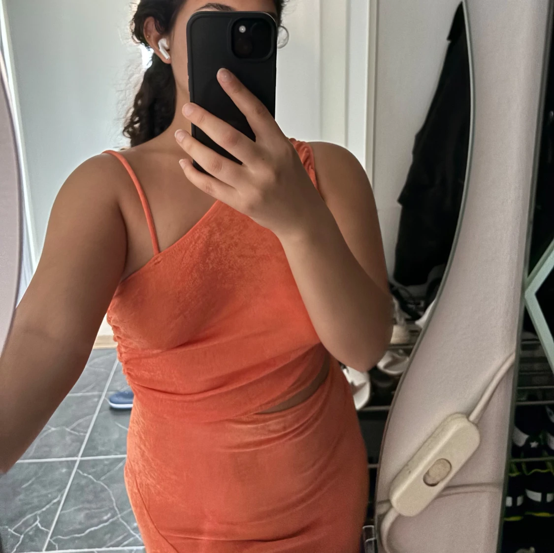 Orange klänning - 90