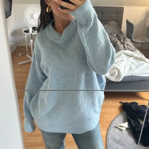 Tröja - Stickad tröja från Lager 157. Använd 1-2 gånger. Helt i nyskick inga defekter alls. 