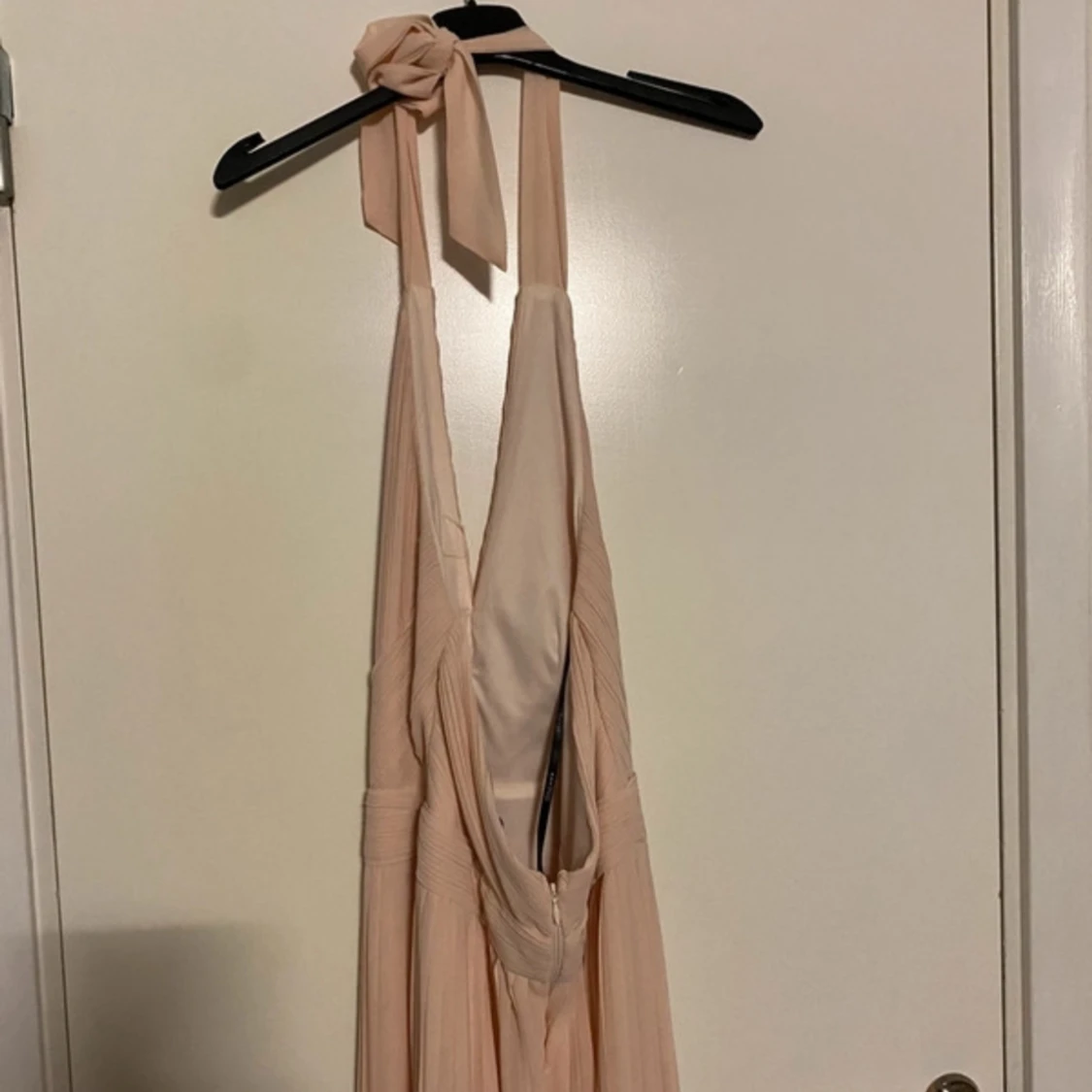 Champagnefärgad/ljusrosa långklänning - 92