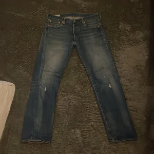 Levis 501 - Ett par snygga Levis 501 i stl 30/30