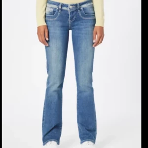 Ltb jeans  - Intressekoll dessa helt nya ltb jeans, med alla lappar kvar ⭐️ Storlek 24:36 💕 Modell : valerie 