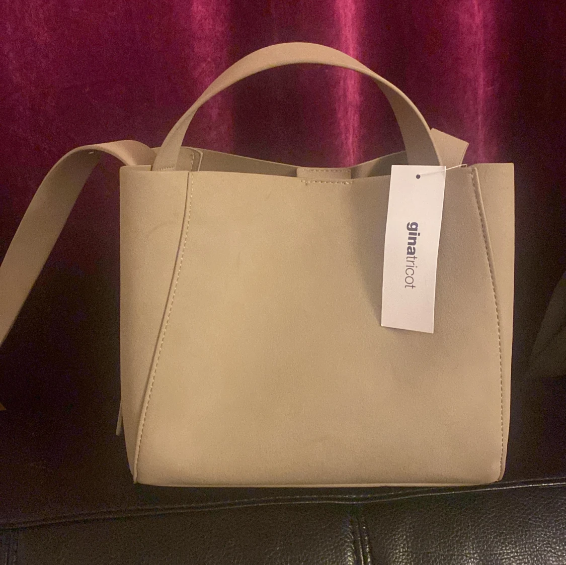 Beige handväska från Gina Tricot