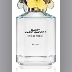 Jättegod Marc Jacobs parfym säljer på grund av att den inte kommer till änvändning längre 