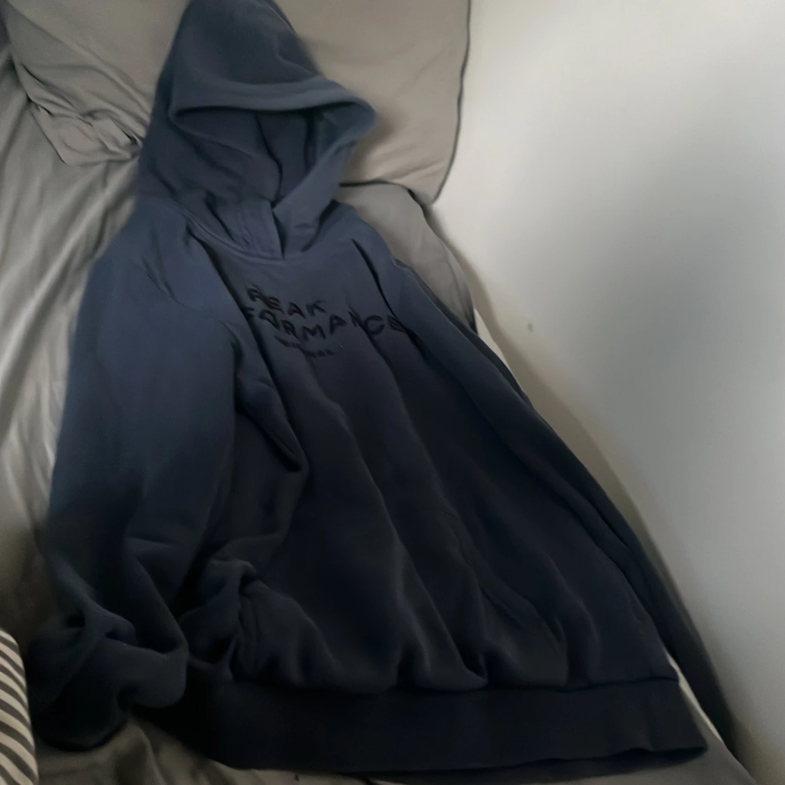 Peakperformance tröja till 10-12 år - 92