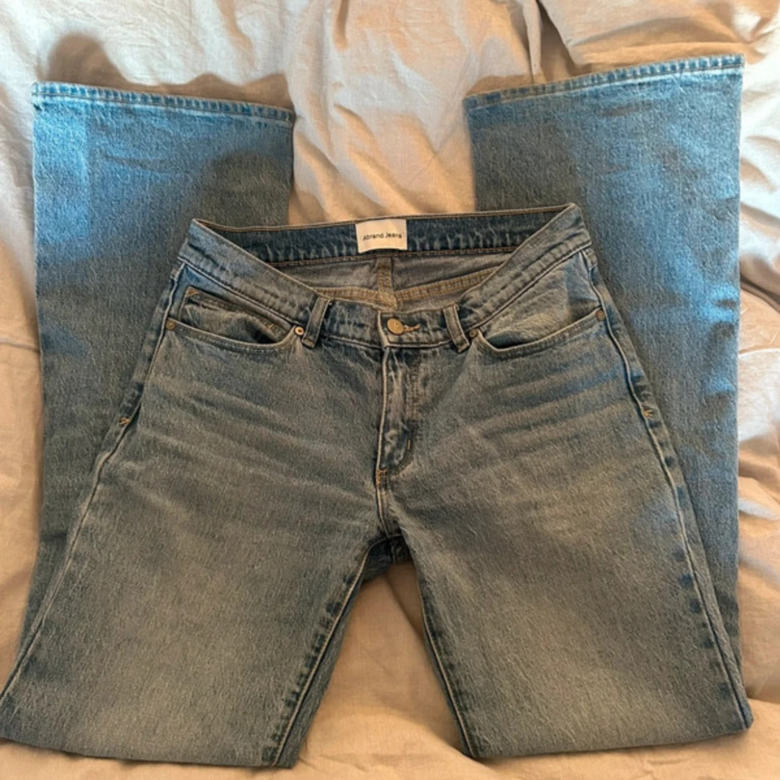 Low waist bootcut jeans 