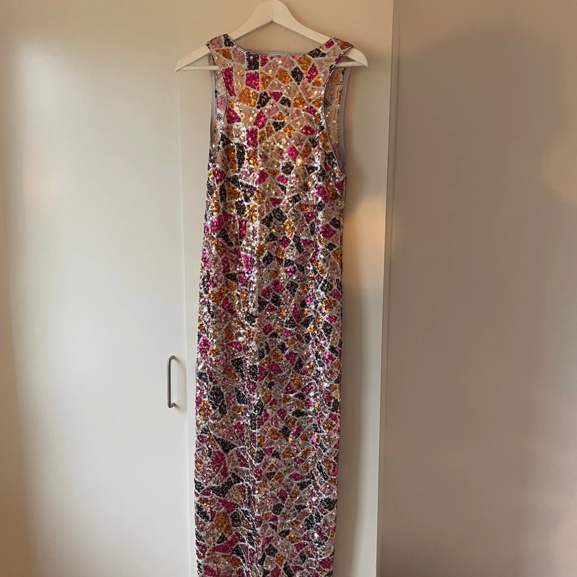 Paljettklänning - 90