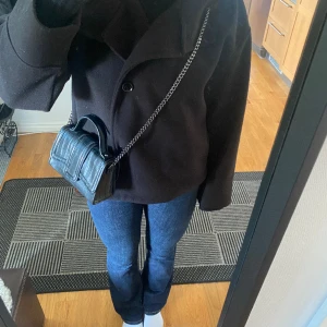 Zara väska  - Superfin väska från Zara i mycket bra skick🩷skicka prisförslag!