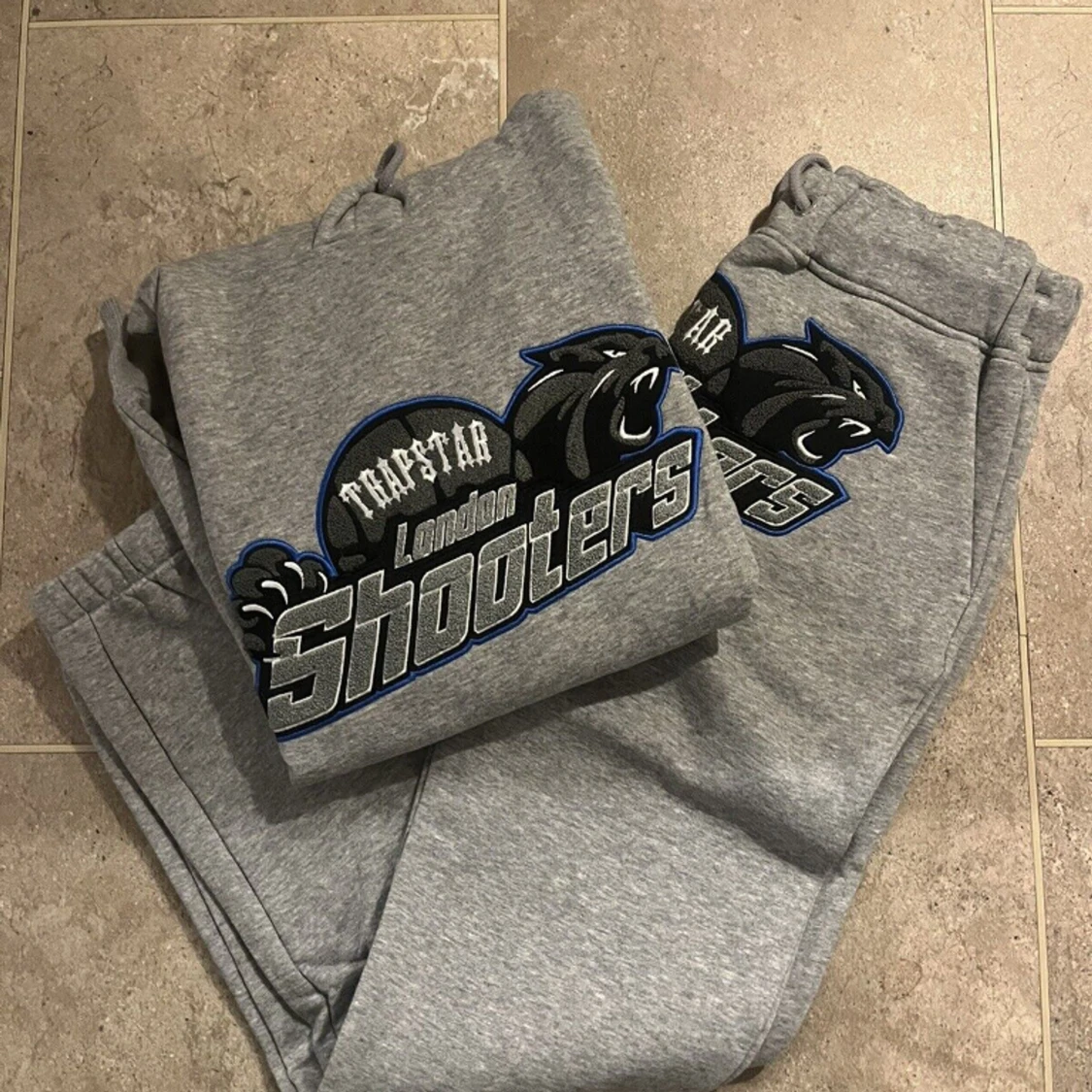 Trapstar shooters tracksuit