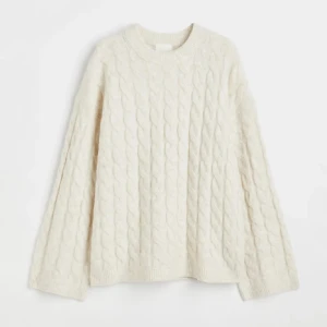 Stickad tröja - Stickad tröja