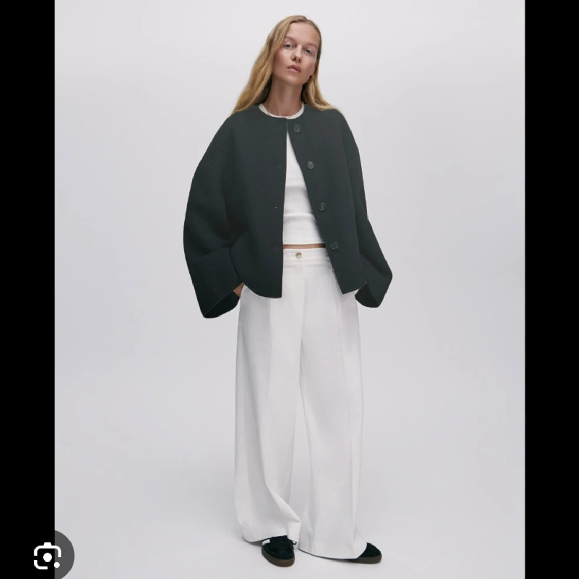 Svart jacka i ull - 90