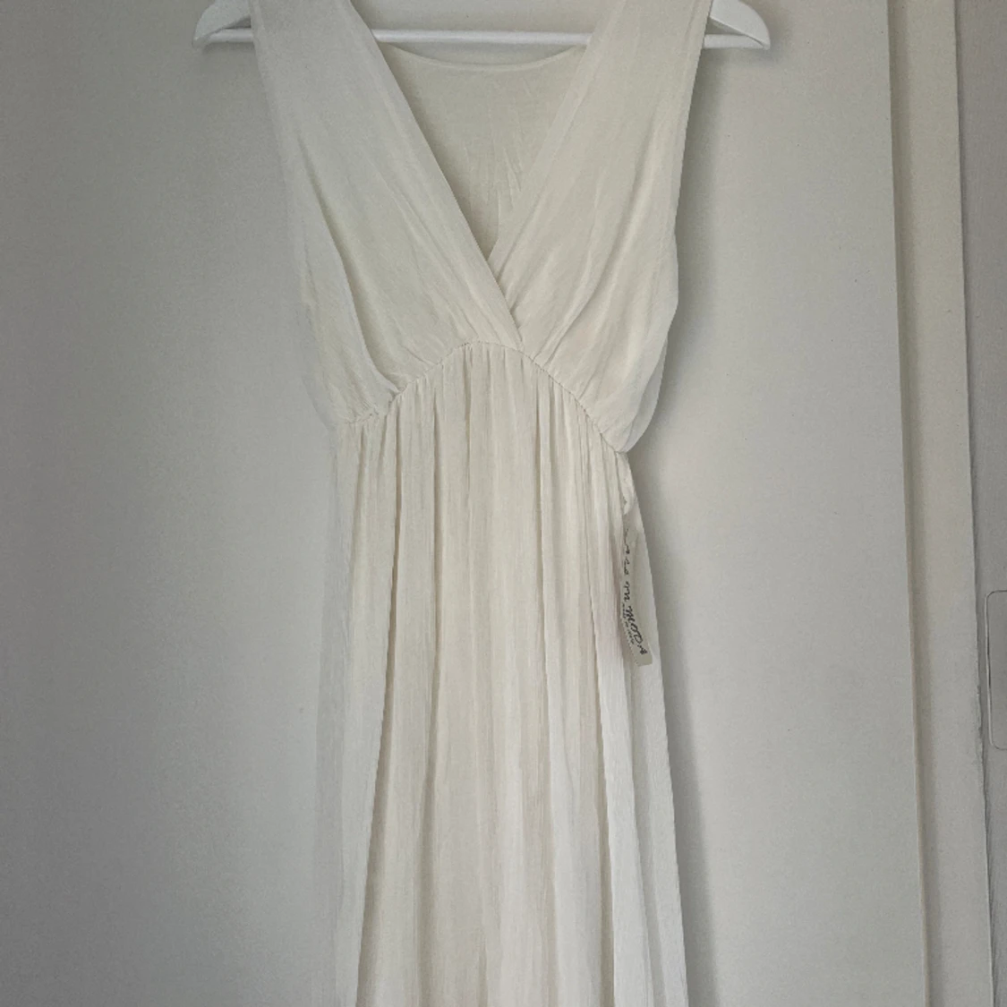 Vit lång klänning 🤍 - 90