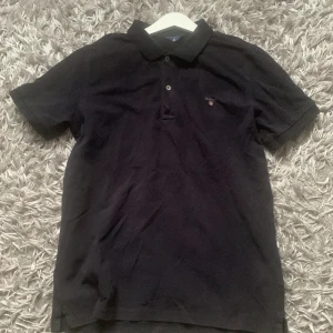 Gant skjorta  - Svart gant skjorta  Använd 4 gånger