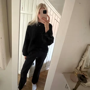 Kostymbyxor - Superfina raka kostymbyxor Passar mig precis i längden som är 175cm💞