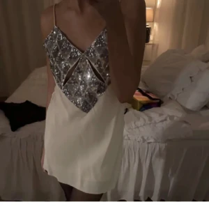 zara klänning  - Intressekoll😃