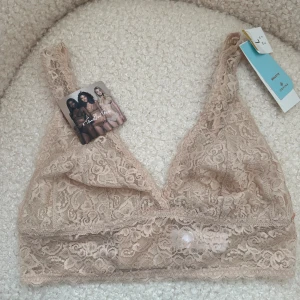 Bralette  - Helt ny bralette med etikett kvar!