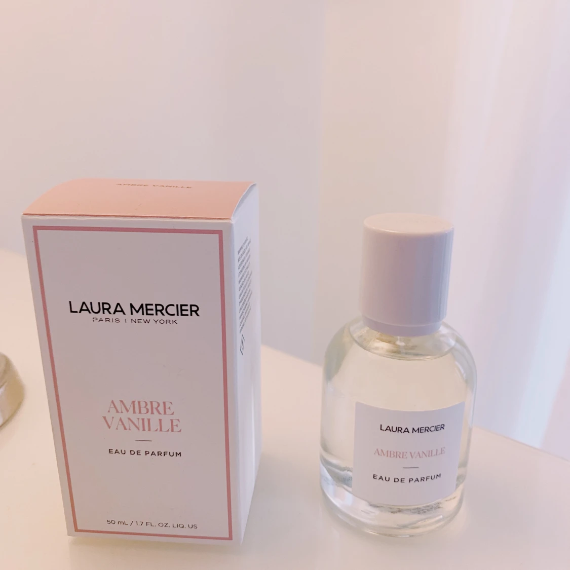 Laura Mercier Amber Vanilla HELT NY - 90