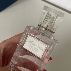 Dior parfym - Använd lite men har andra favoriter så den kommer inte till användning här hemma