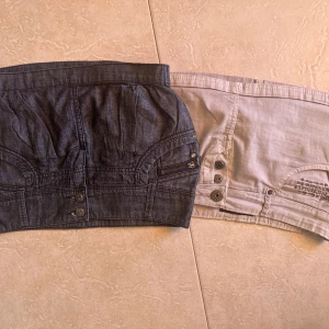 Två jeans kjolar - Båda jeans kjolarna för 700. Mer info om dom i enskilda annonserna.