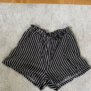 Randiga shorts  - Randiga shorts från H&M 