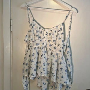 Blus - Blus ifrån shein storlek 38 