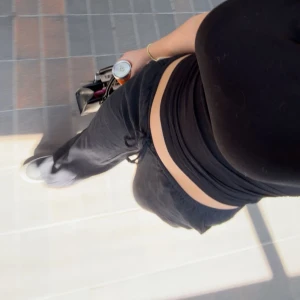 Linne byxor  - Gamla linne byxor från hm som inte går att köpa längre, lite för korta för mig som är 156