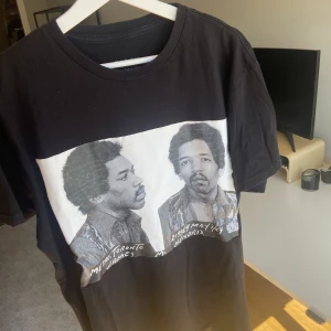 T-shirt Ih nom uh nit - Ih nom uh nit T-shirt från farfetch. Nypris 1850, kvitto finns