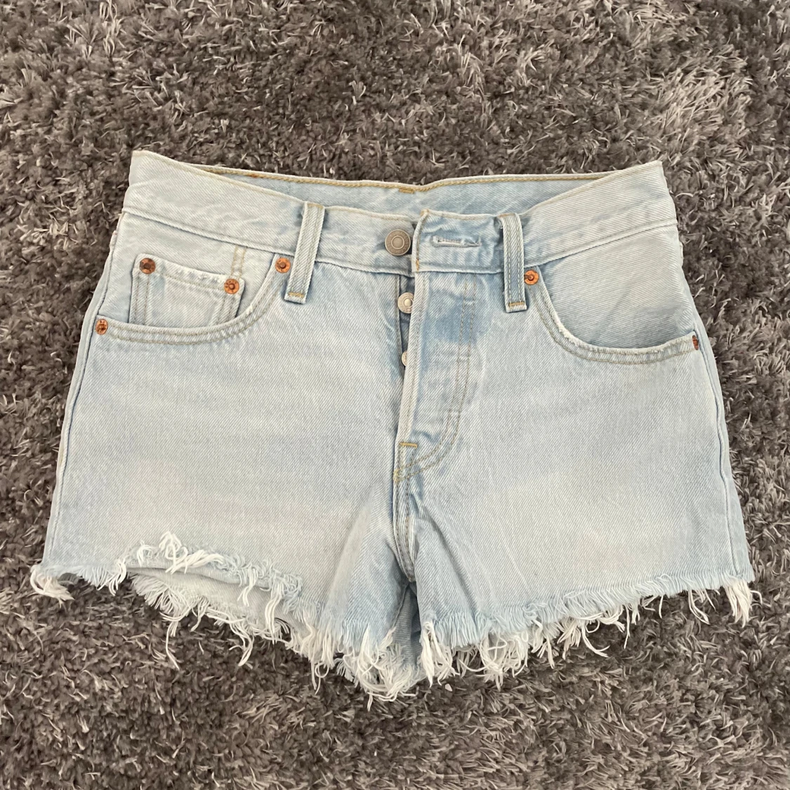 Levis Shorts - 90