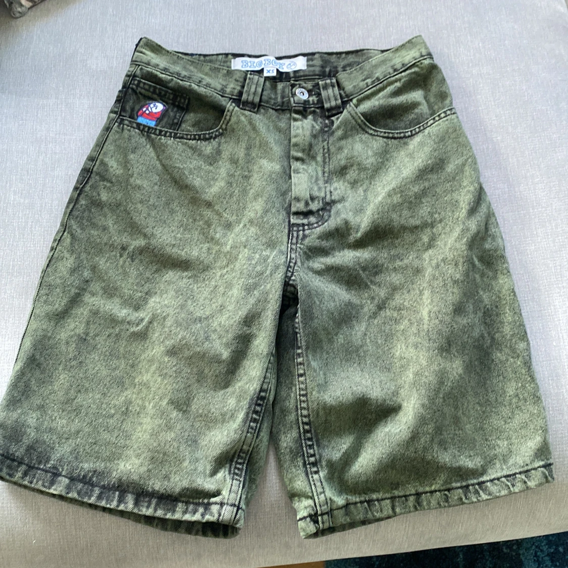 Säljer dem här feta polar big boy shortsen 