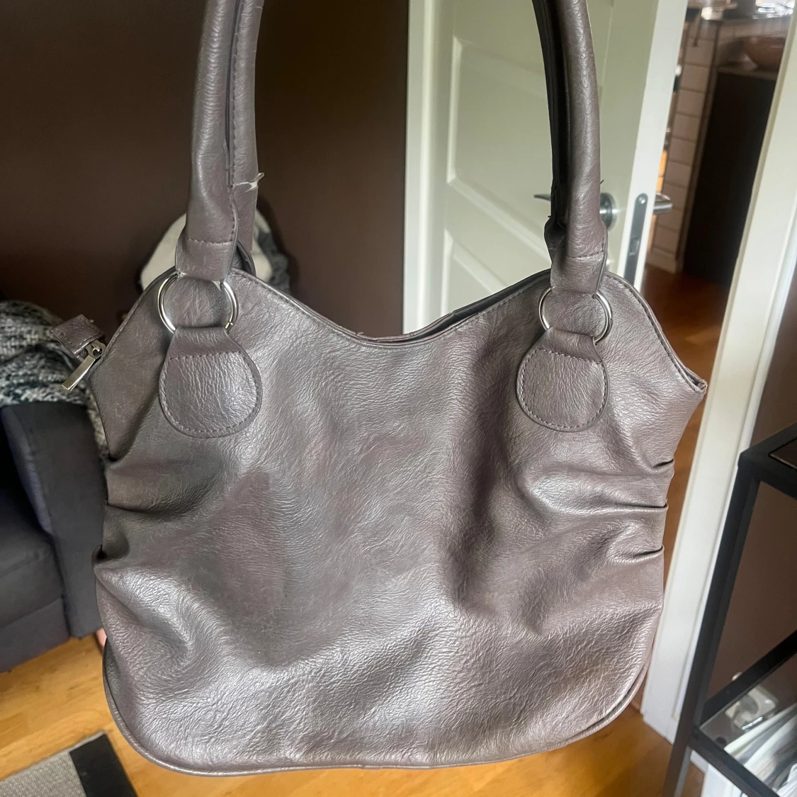 Brun handväska  - 90