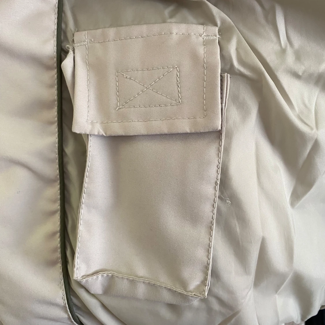 Beige bomberjacka - 93