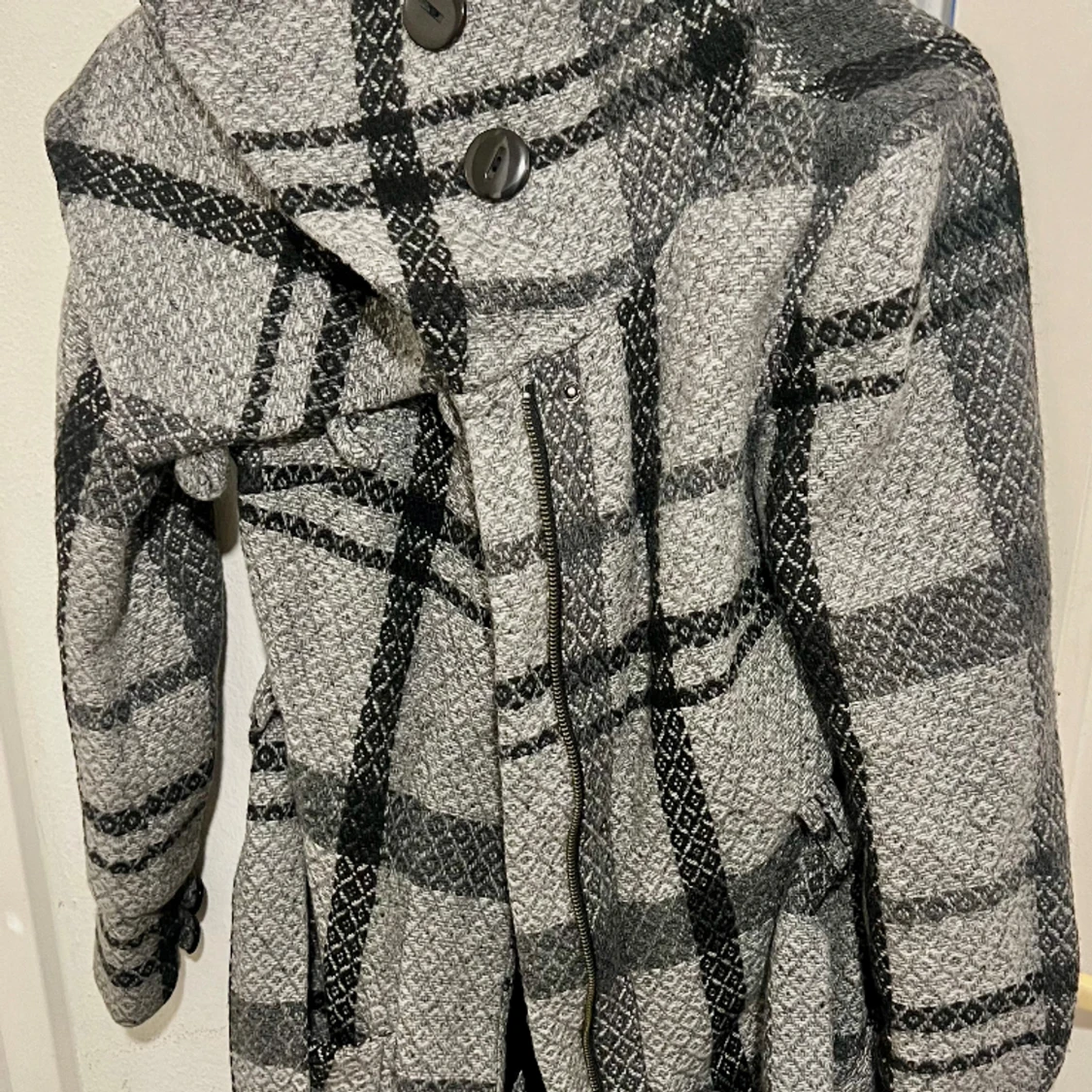 Plaid coat with cowl neck - 91