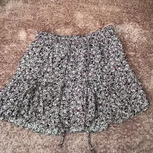 Sommrig kjol från zara!💞