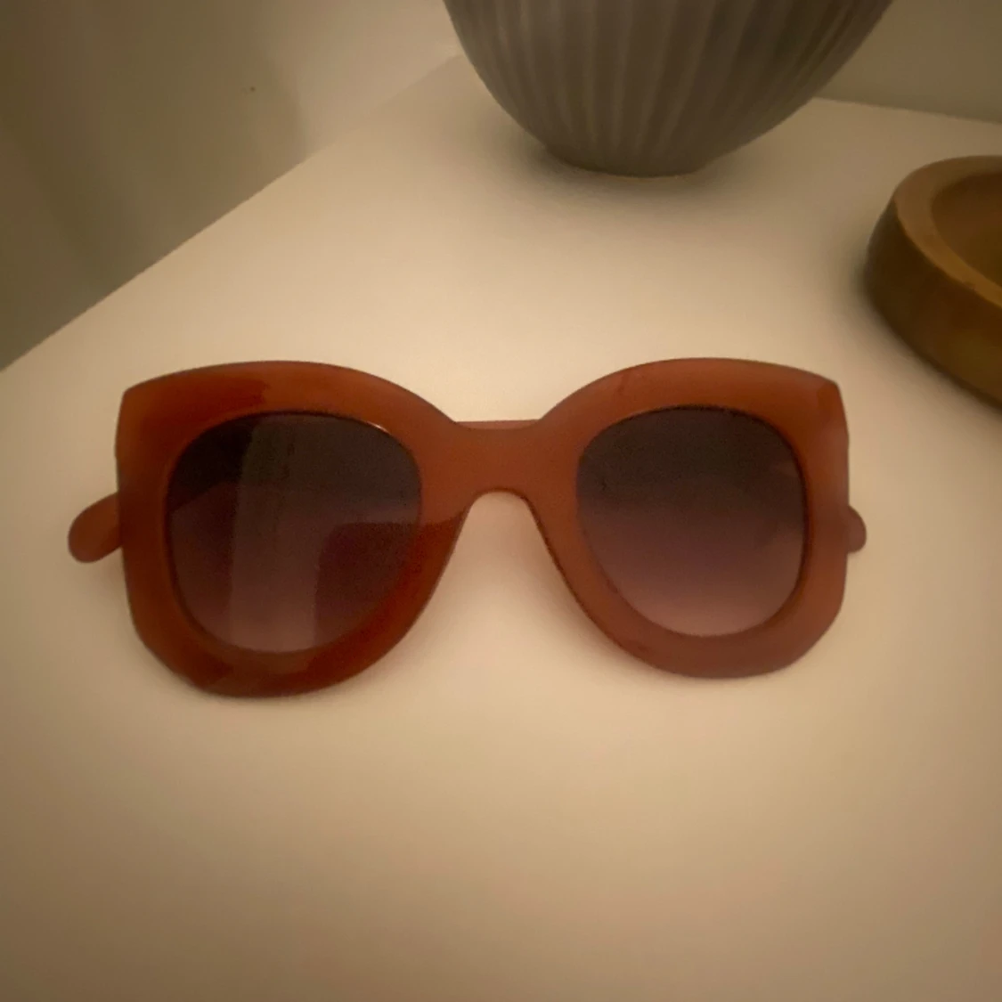 Orangea glasögon  - 91