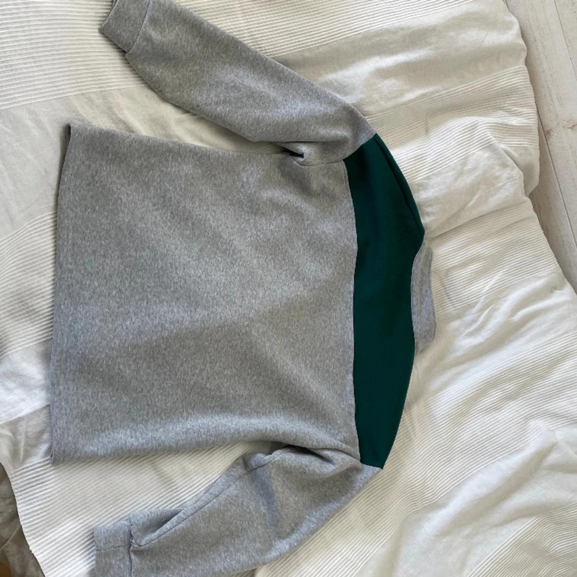 Sweatshirt från Zara - 90