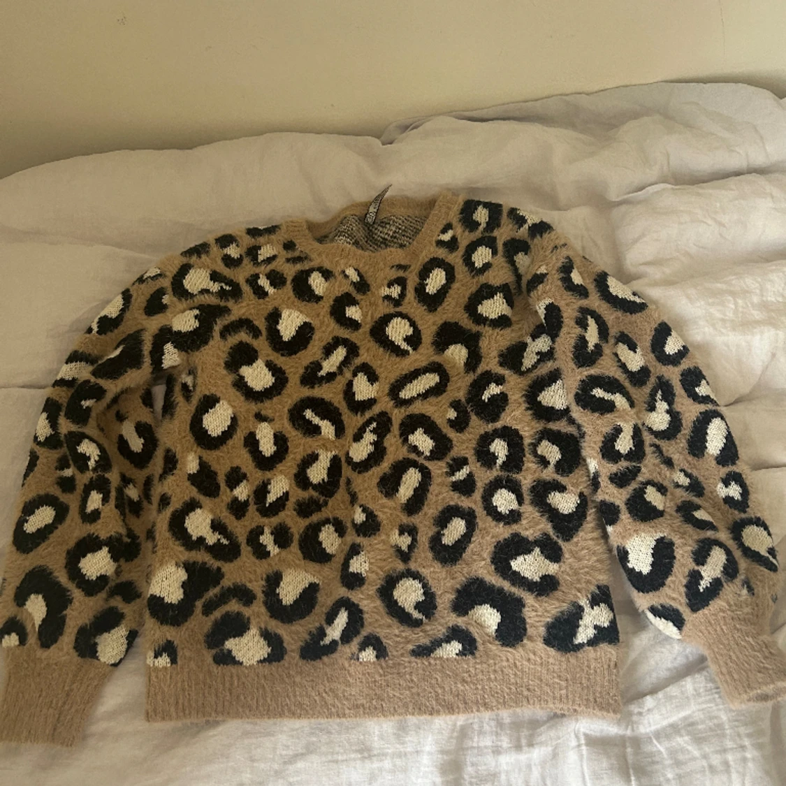 Leopard tröja  - 91