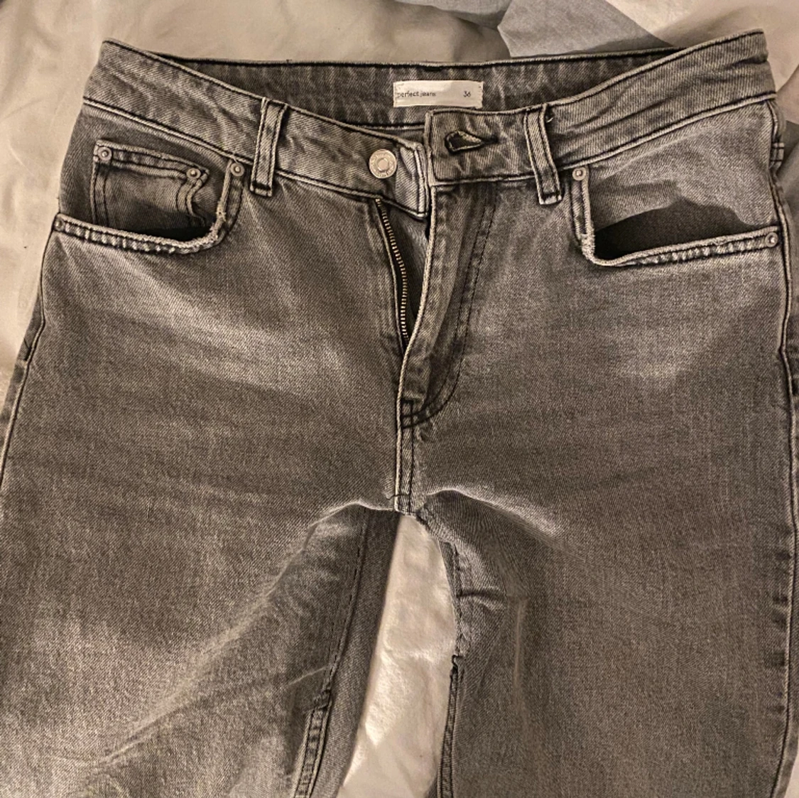 Lågmidjade jeans!! - 90