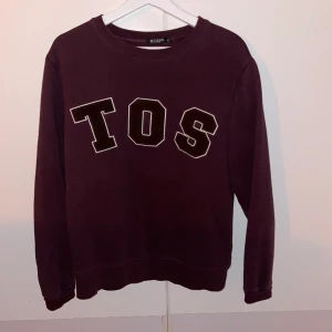 Tiger of Sweden sweatshirt - Säljer min sparsamt använda Tiger of Sweden tröja Strl M!