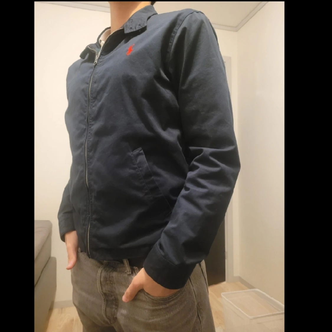 Raulph Lauren Jacka  - 90