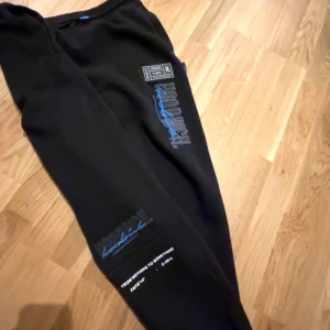 hoodrich byxor - använd fåtal gånger